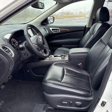 2018 Nissan Pathfinder Platinum