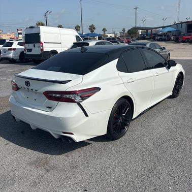 Wind Chill Pearl/Midnight Black Metallic 2022 Toyota Camry XSE
