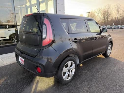 2017 Kia Soul Base