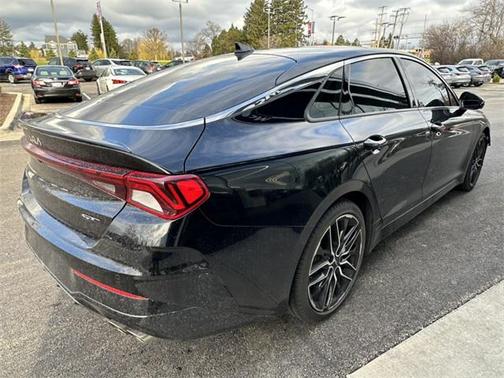 2022 Kia K5 GT