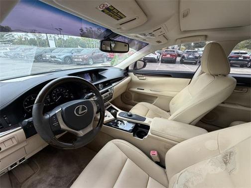 2013 Lexus ES 350 Base