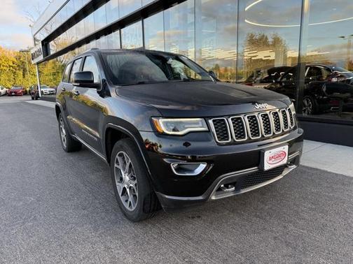 2018 Jeep Grand Cherokee Sterling Edition