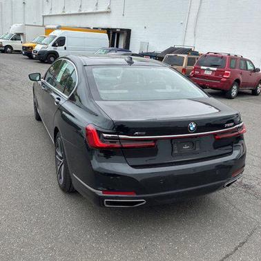 Black Sapphire Metallic 2020 BMW 750 i xDrive