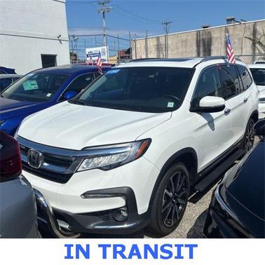 2022 Honda Pilot Touring 8-Passenger