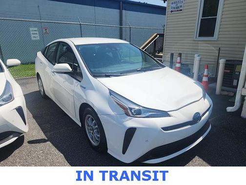 2022 Toyota Prius LE