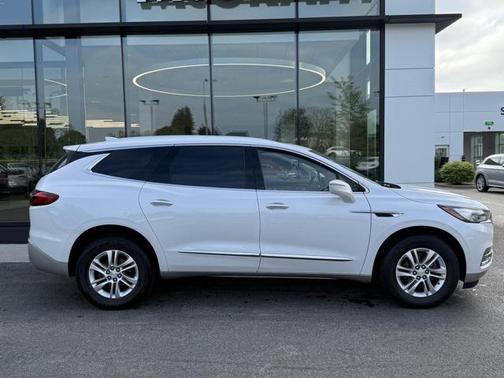 2018 Buick Enclave Essence