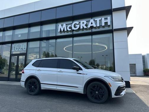 2022 Volkswagen Tiguan 2.0T SE R-Line Black 4MOTION