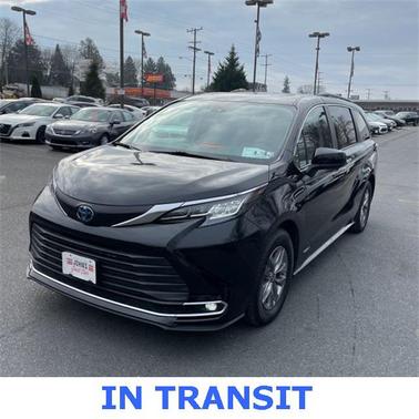 2021 Toyota Sienna XLE 7 Passenger
