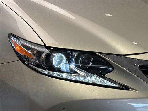 2016 Lexus ES 350 Base