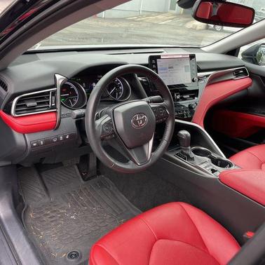 2024 Toyota Camry Hybrid SE