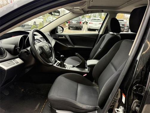 2011 Mazda Mazda3 i Touring