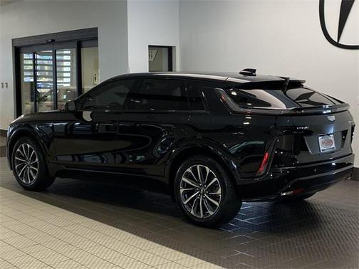 2025 Cadillac LYRIQ Sport