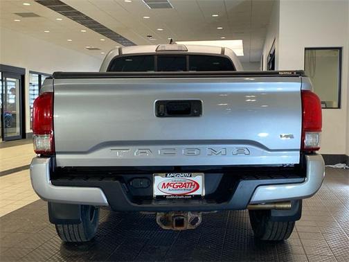 2016 Toyota Tacoma TRD Sport