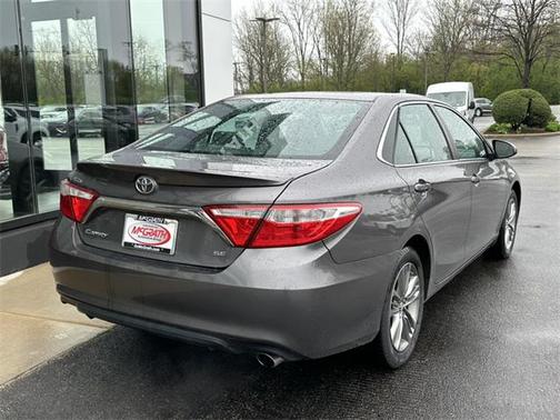 2016 Toyota Camry SE