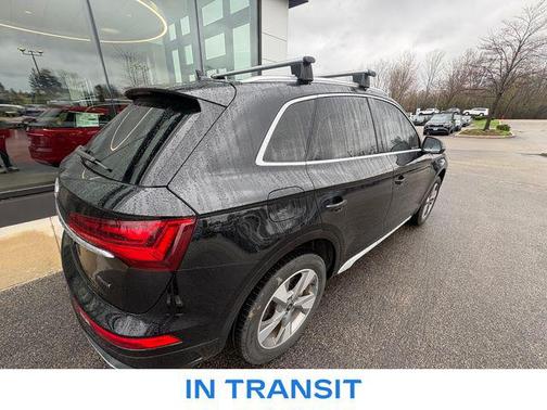 Black Metallic 2023 Audi Q5 40 Premium