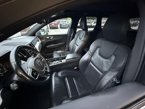 2020 Volvo XC60 T6 Inscription