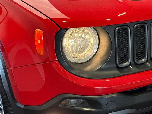 2015 Jeep Renegade Trailhawk