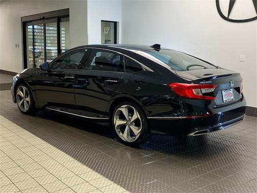 2020 Honda Accord Touring 2.0T