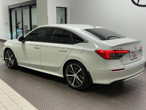 2023 Honda Civic Touring