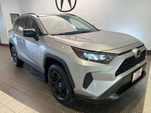 Silver Sky Metallic 2020 Toyota RAV4 LE