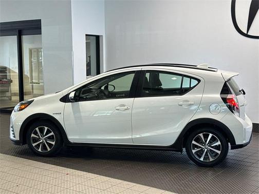 2018 Toyota Prius c Two