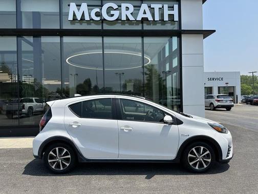 2018 Toyota Prius c Two