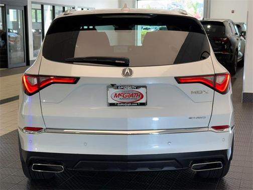 2022 Acura MDX Advance Package