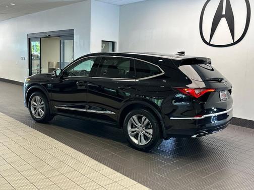 Majestic Black Pearl 2024 Acura MDX Standard