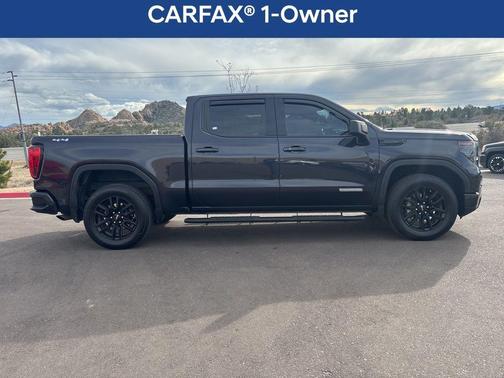 2023 GMC Sierra 1500 Elevation