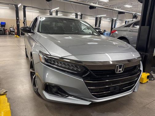 Silver 2022 Honda Accord Sport SE