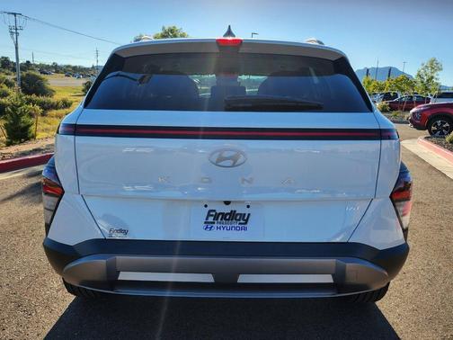 Atlas 2027 Hyundai KONA SEL