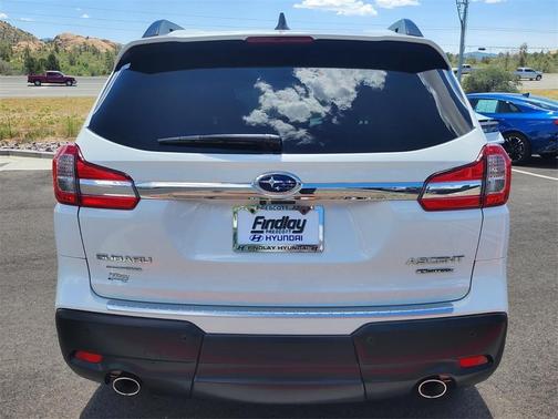 2022 Subaru Ascent Limited 8-Passenger