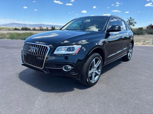 Mythos Black Metallic 2017 Audi Q5 3.0T Premium Plus