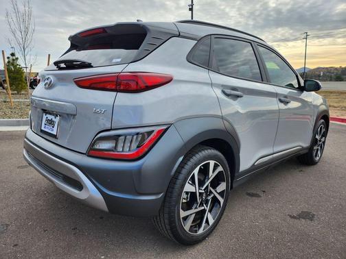 2023 Hyundai KONA Limited