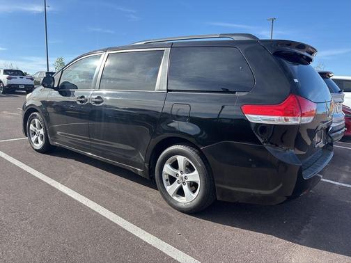 2012 Toyota Sienna LE