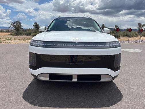 Snow White Pearl 2026 Hyundai IONIQ 9 Performance Limited