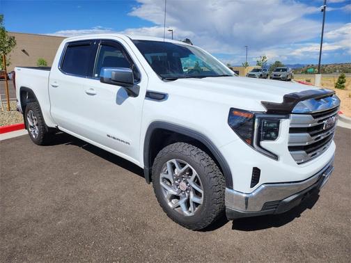 2023 GMC Sierra 1500 SLE