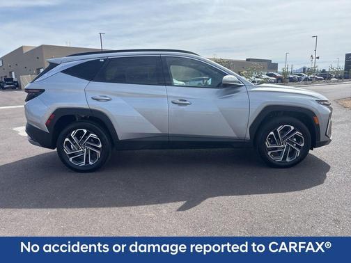 Shimmering Silver 2025 Hyundai TUCSON Hybrid Limited