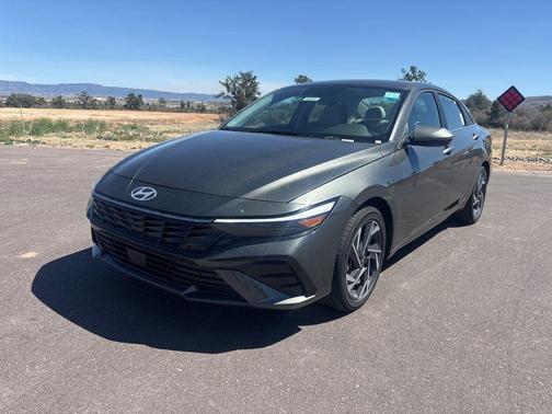 2025 Hyundai ELANTRA HEV Limited
