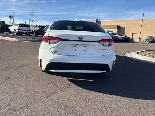 2020 Toyota Corolla Hybrid LE