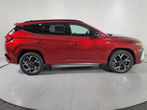 2025 Hyundai TUCSON Hybrid N Line