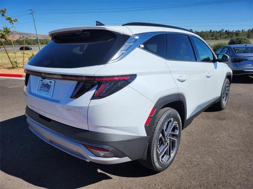 2025 Hyundai TUCSON Hybrid Limited