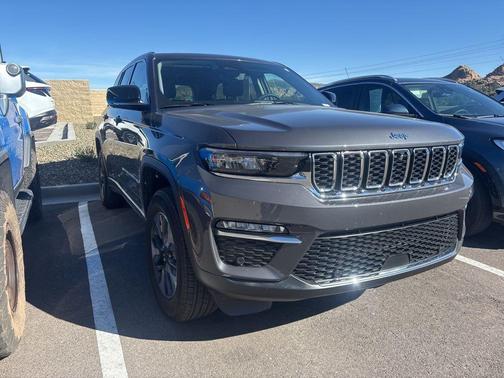 2022 Jeep Grand Cherokee 4xe Base
