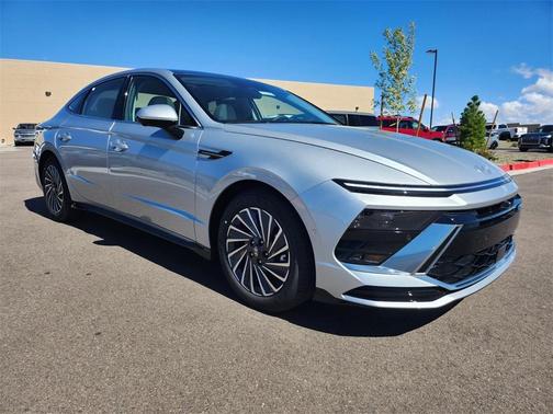 2025 Hyundai SONATA Hybrid Limited