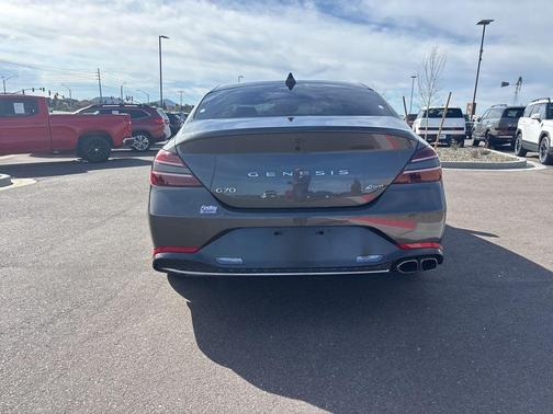 2023 Genesis G70 2.0T