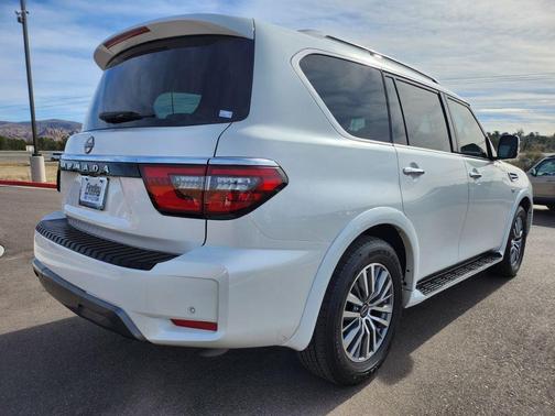 2021 Nissan Armada SV