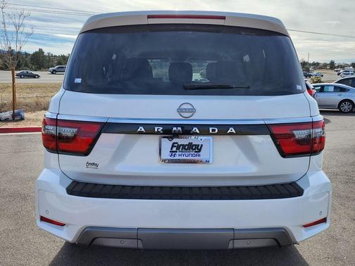 2021 Nissan Armada SV