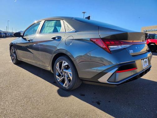 2026 Hyundai ELANTRA HEV Limited