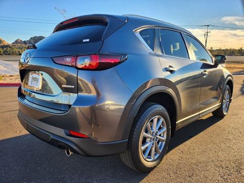 2022 Mazda CX-5 2.5 S Preferred Package