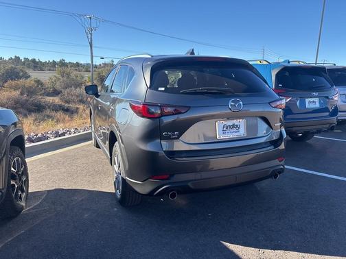 2022 Mazda CX-5 2.5 S Preferred Package